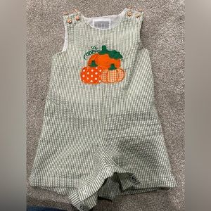 Green seersucker and pumpkin Jon Jon. Lil cactus brand 6-12